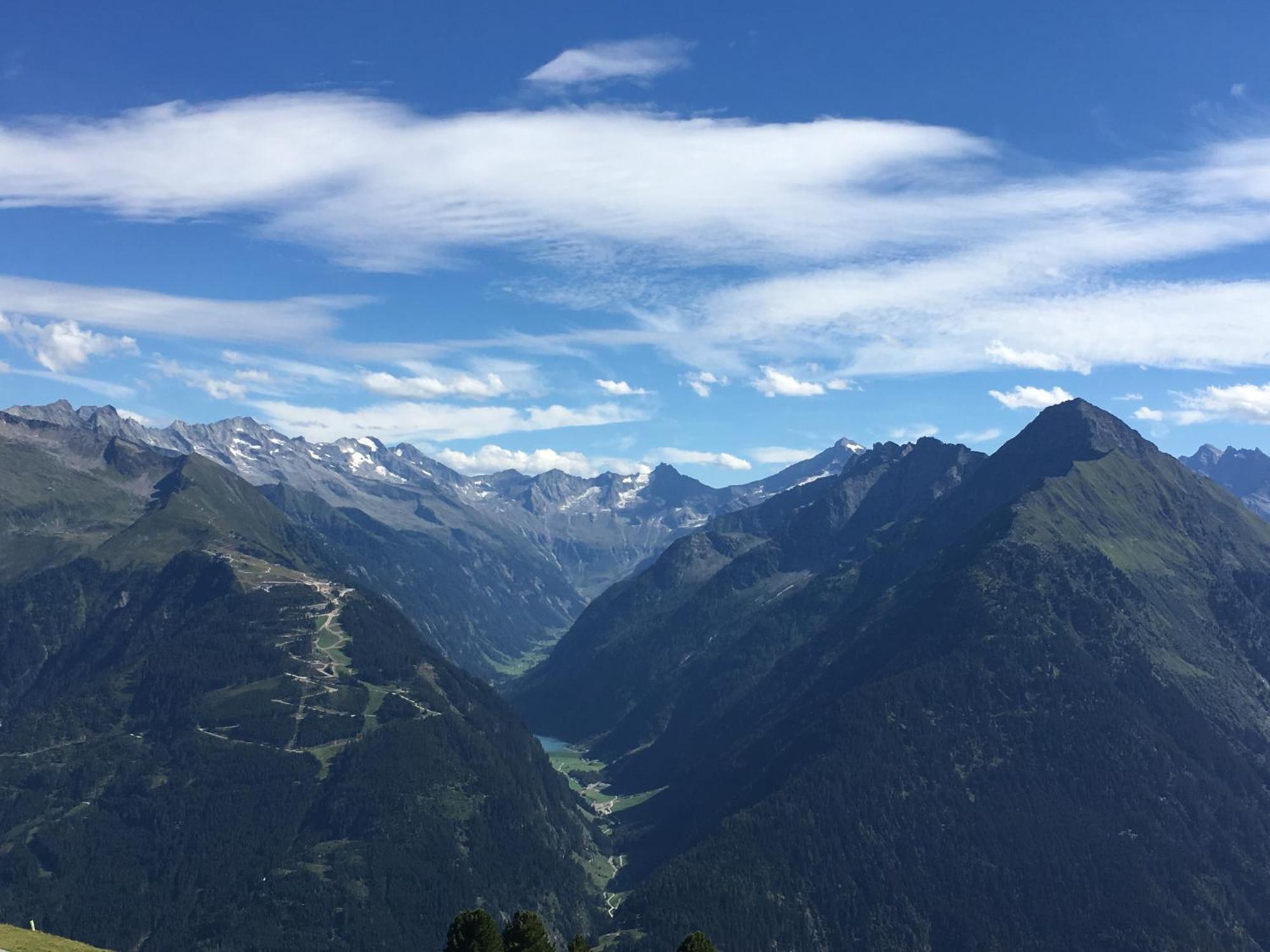 Landhaus Katharina Bis 12 Personen Mit Saunachalet Und Blick Auf Die Bergwelt Des Zillertals Hippach Buitenkant foto
